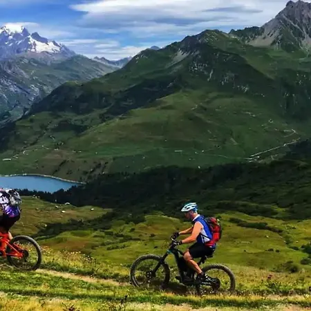 Lognan 1 - A Mont Blanc Haven