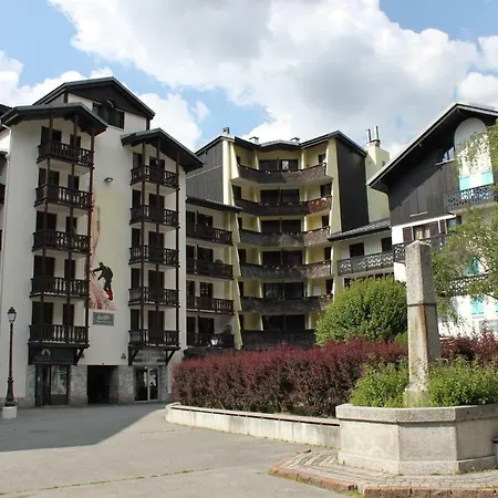 Lognan 1 - A Mont Blanc Haven Apartmán *