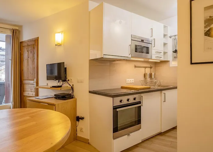 Lognan 1 - A Mont Blanc Haven *