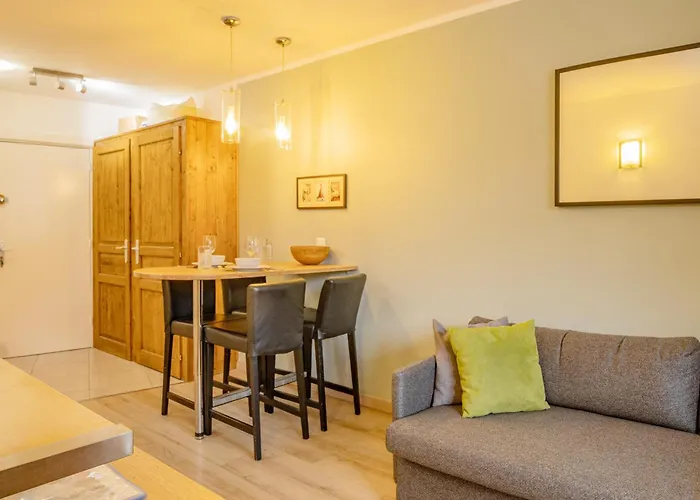 Lognan 1 - A Mont Blanc Haven Appartement *