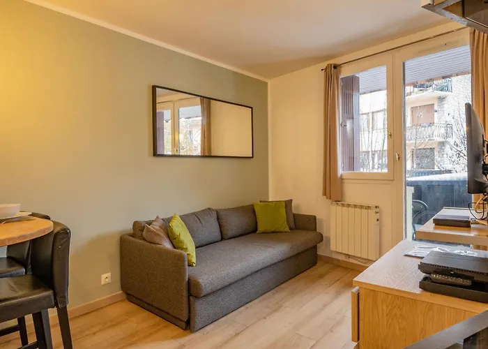 Lognan 1 - A Mont Blanc Haven * Chamonix