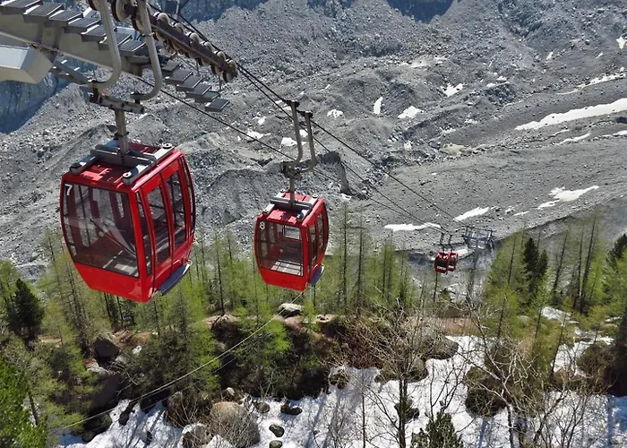 Lognan 1 - A Mont Blanc Haven شقة *